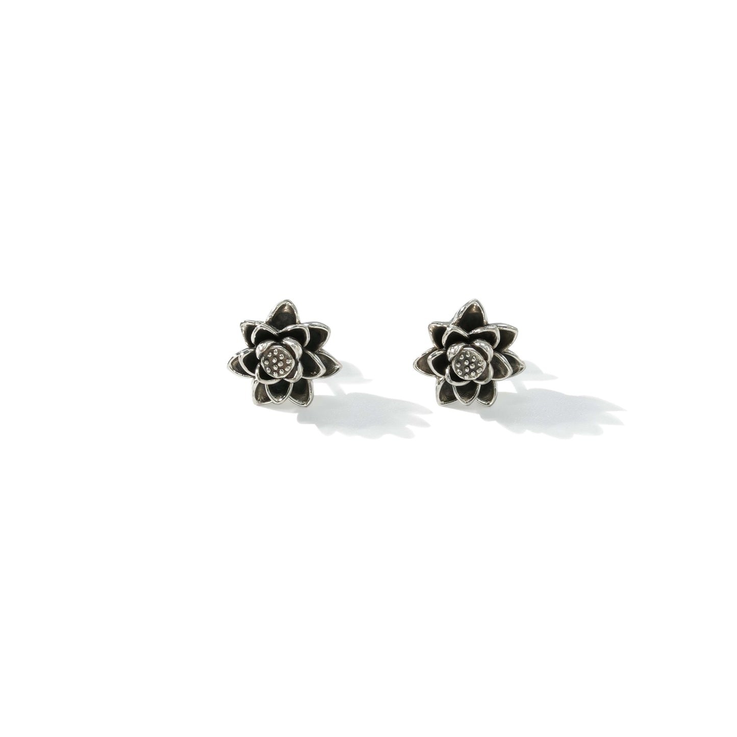 EARRING STUD FLOWER LOTUS
