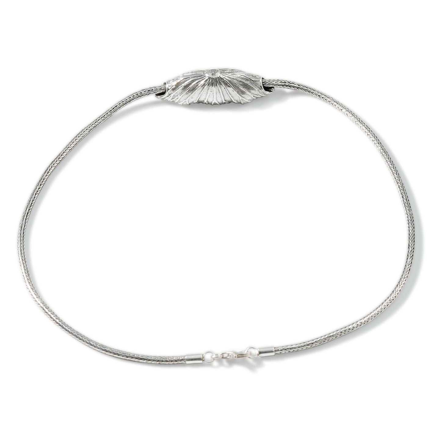 NECKLACE LOTUS LEAF