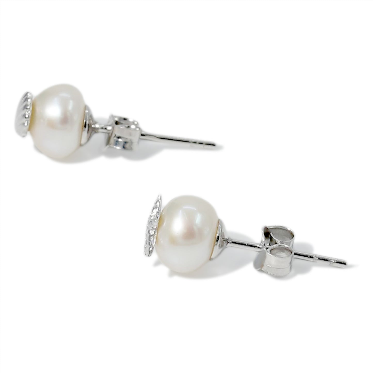 EARRING MIS MATCHED NAUTICA WITH RHODIUM PLATED