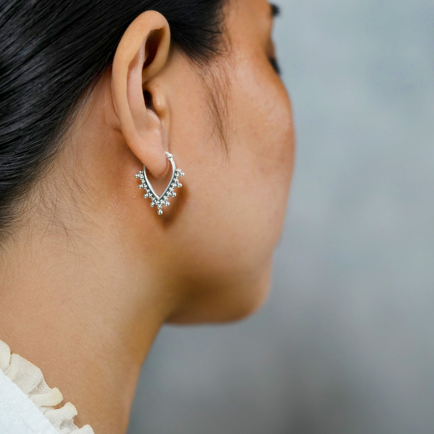 EARRING HOOP V JAWAN GUNUNG