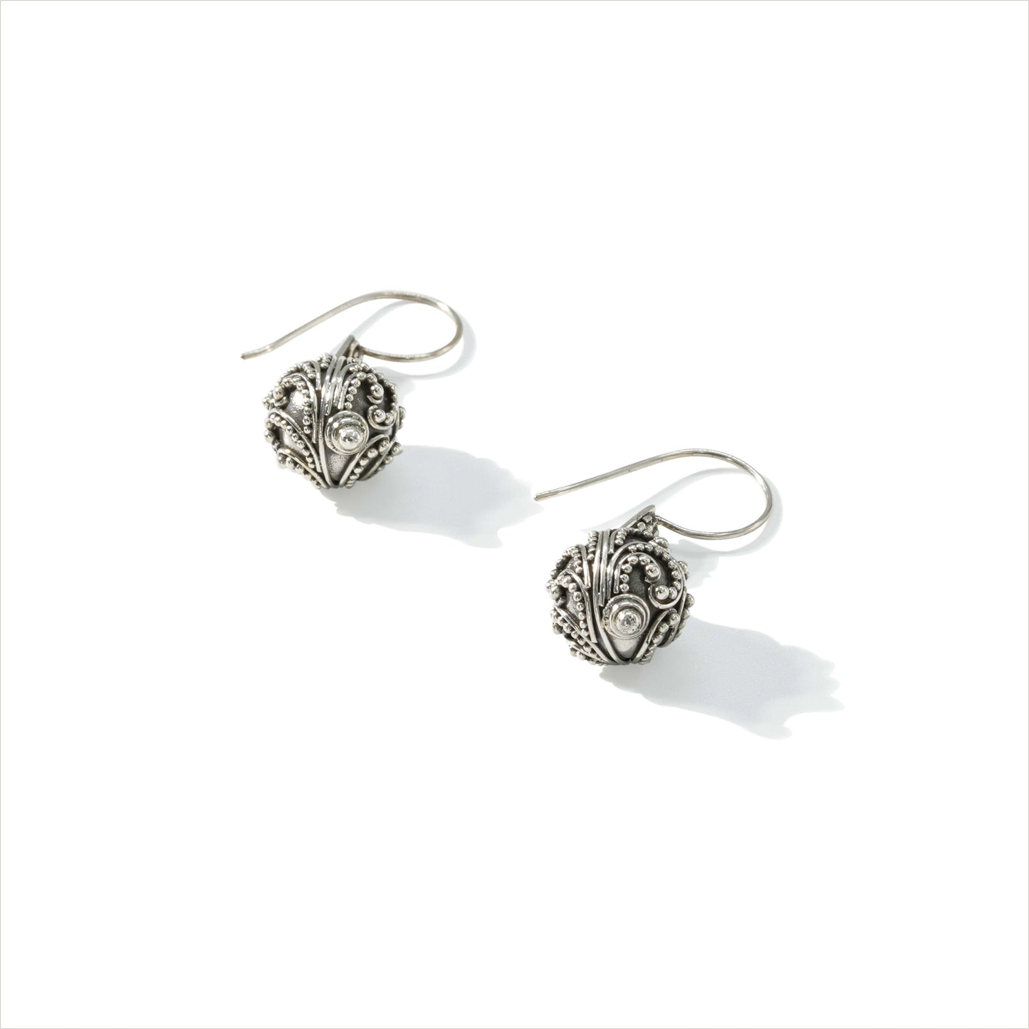 EARRING DANGLE SINGLE BEAD BALL BUN