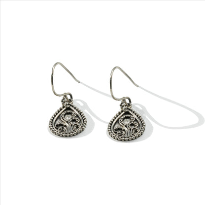 EARRING DANGLE BUN PEARSHAPE