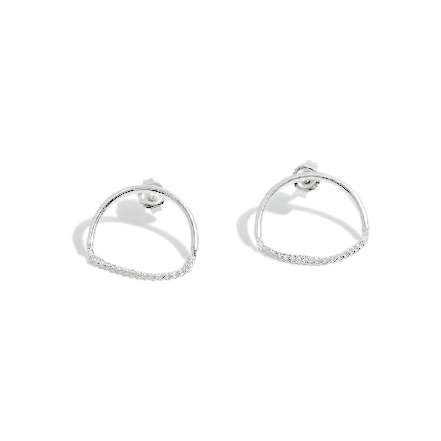 EARRING ROUND HALF CHAIN