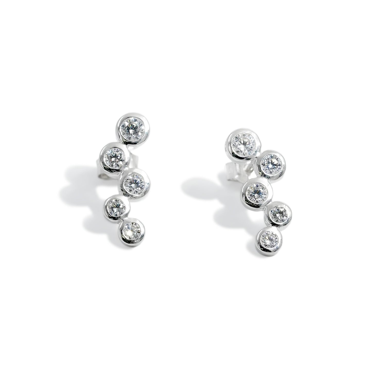 EARRING FIVE ROUNDS LINEAR RHODIUM PLATED