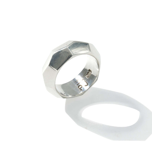 RING BAND CHISELED PLAIN