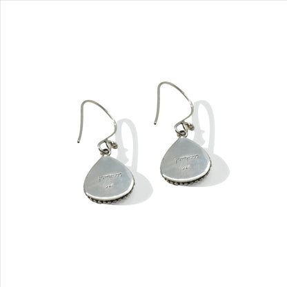 EARRING DANGLE BUN PEARSHAPE