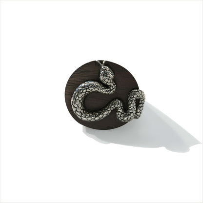 RING DOME ROUND ROSE WOOD WITH SNAKE