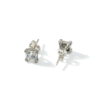 EARRING STUD SOCA PRONG SET NAGA 4480 6MM