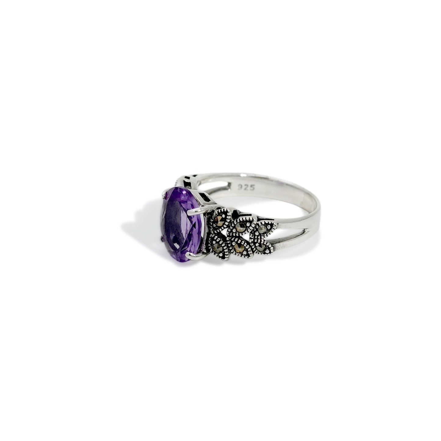RING LEAF WITH AMETHYST