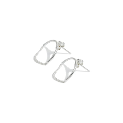 EARRING ROUND HALF CHAIN