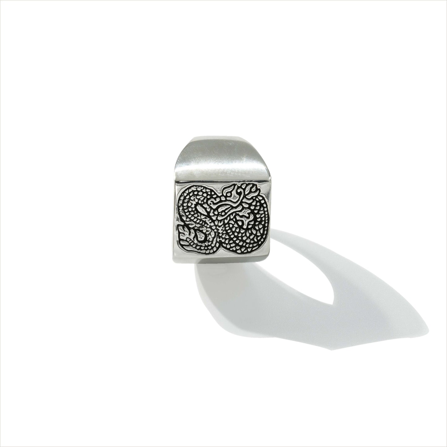 RING SQUARE TOP DRAGON