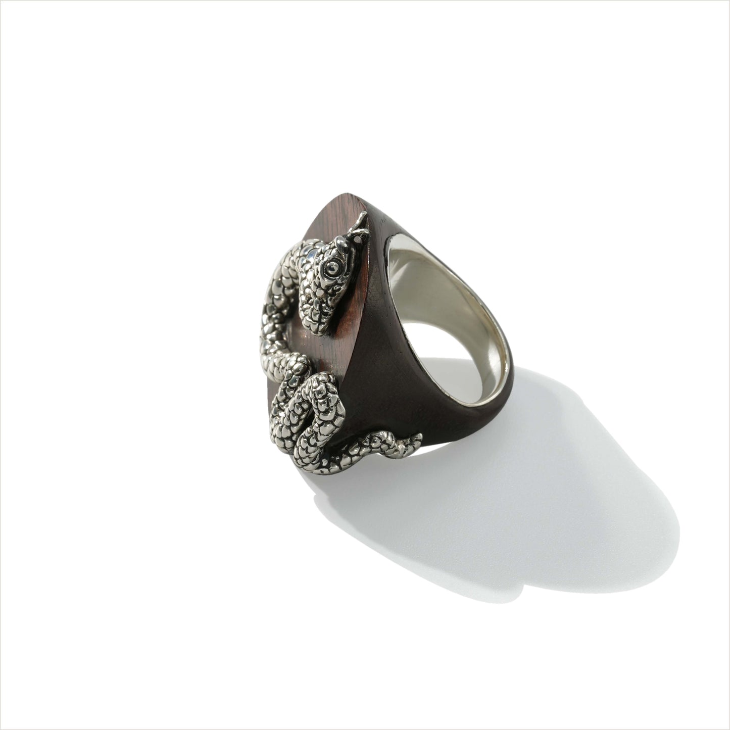 RING DOME ROUND ROSE WOOD WITH SNAKE