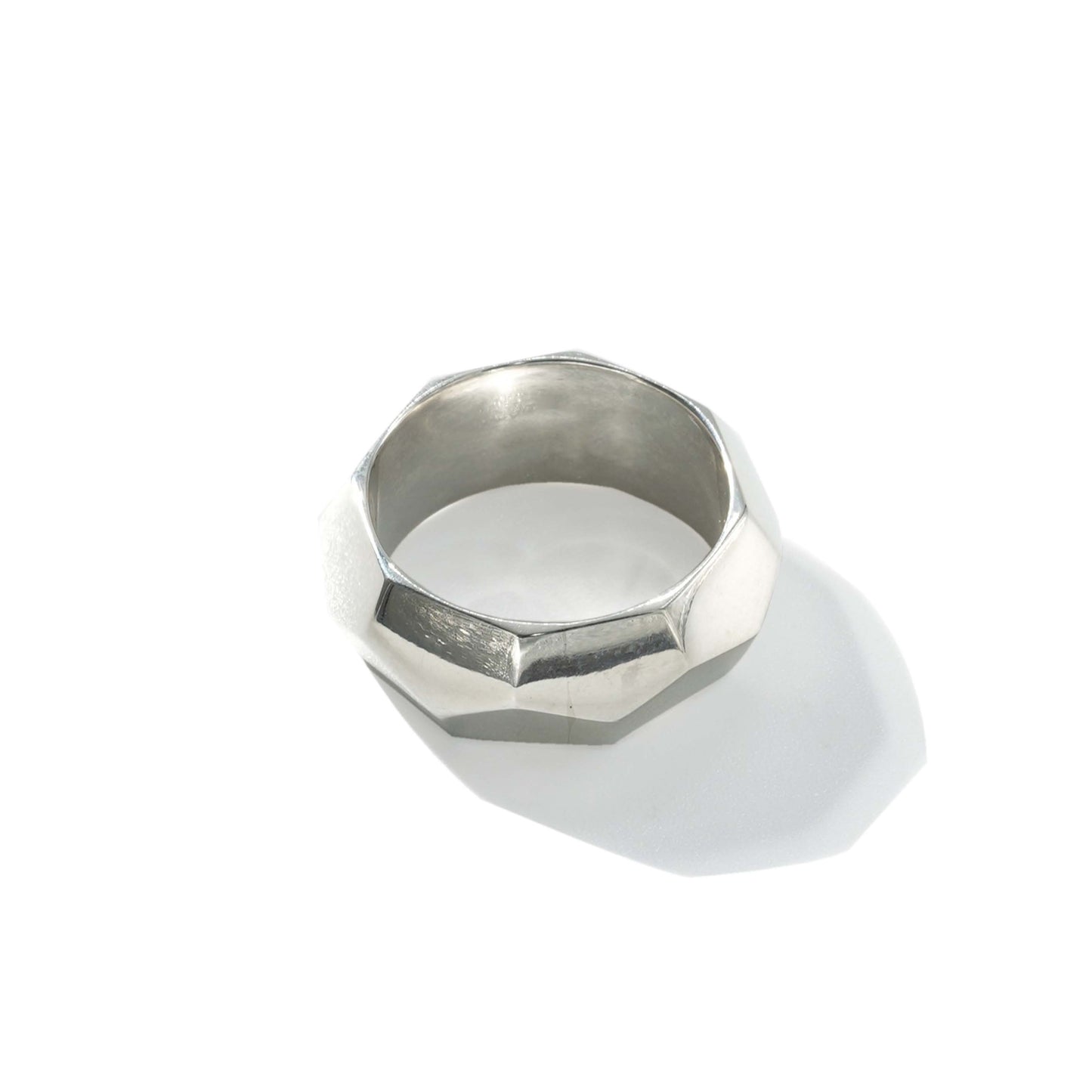 RING BAND CHISELED PLAIN