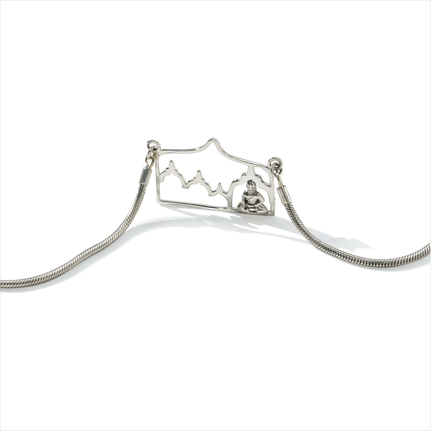 NECKLACE SILHUETTE BOROBUDDHA