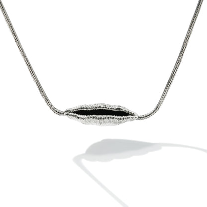 NECKLACE LOTUS LEAF