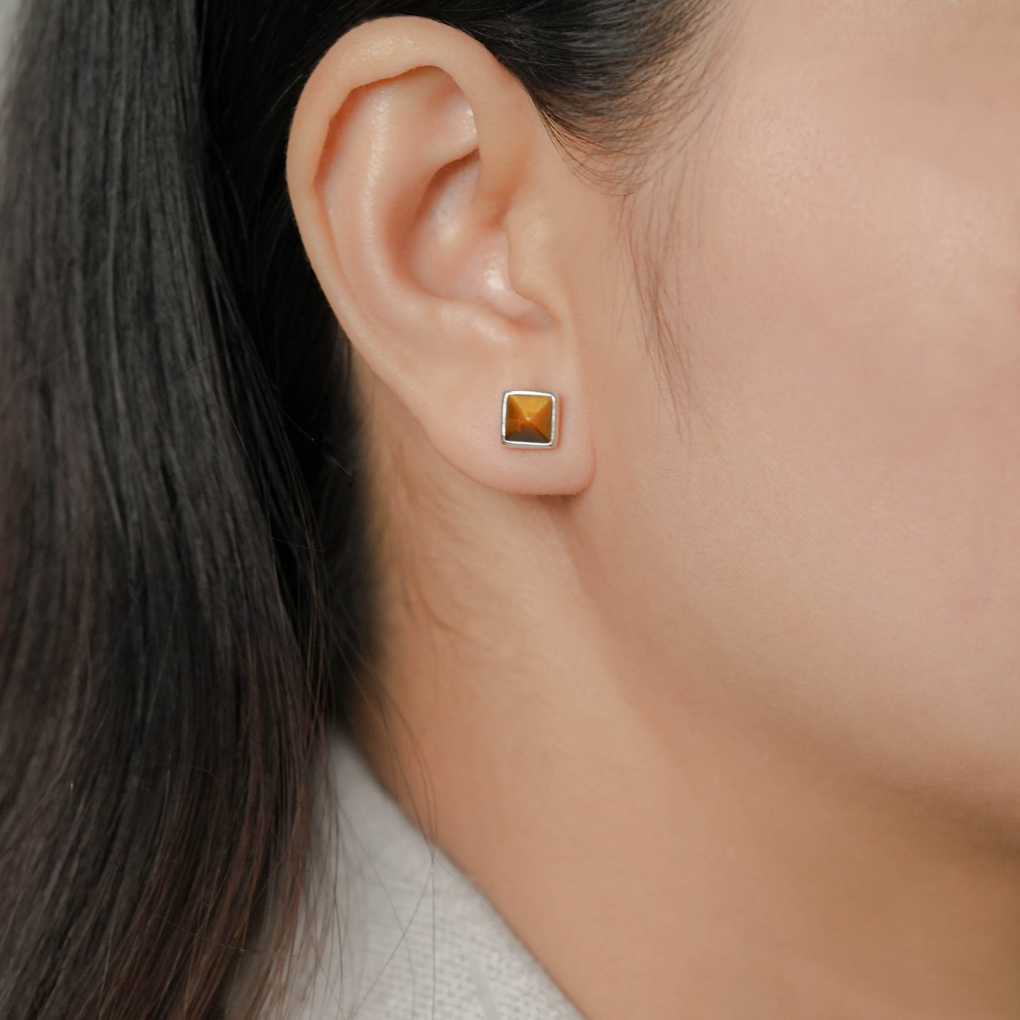 EARRING STUD TIGER EYE